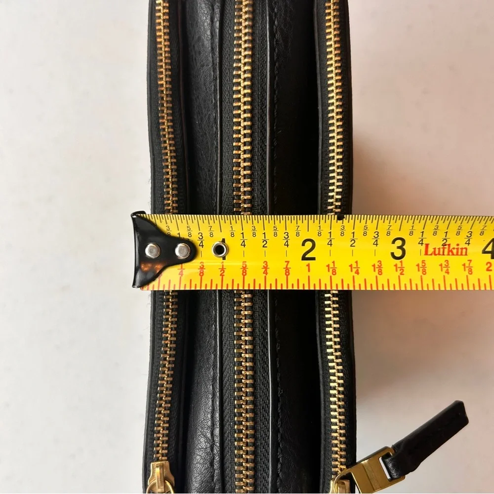 Fossil Black White Key Print Triple Zip Crossbody Bag Brass‎ Hardware